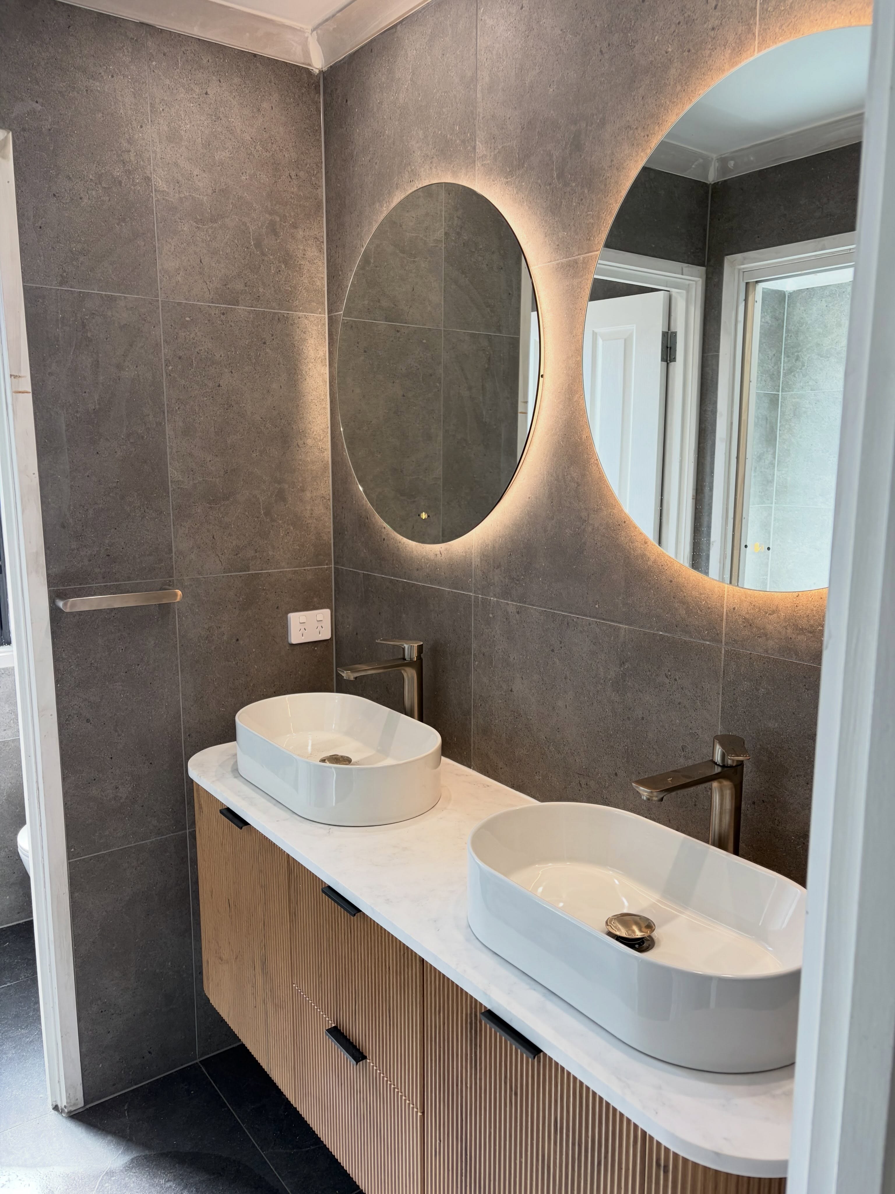 Euro Bathrooms & Kitchens renovation photograph